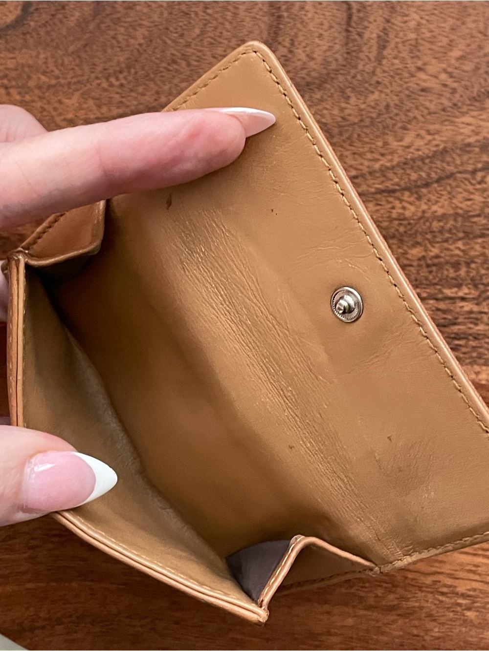 COACH Brown Leather SOHO Buckle Compact Wallet - Picture 5 of 8
